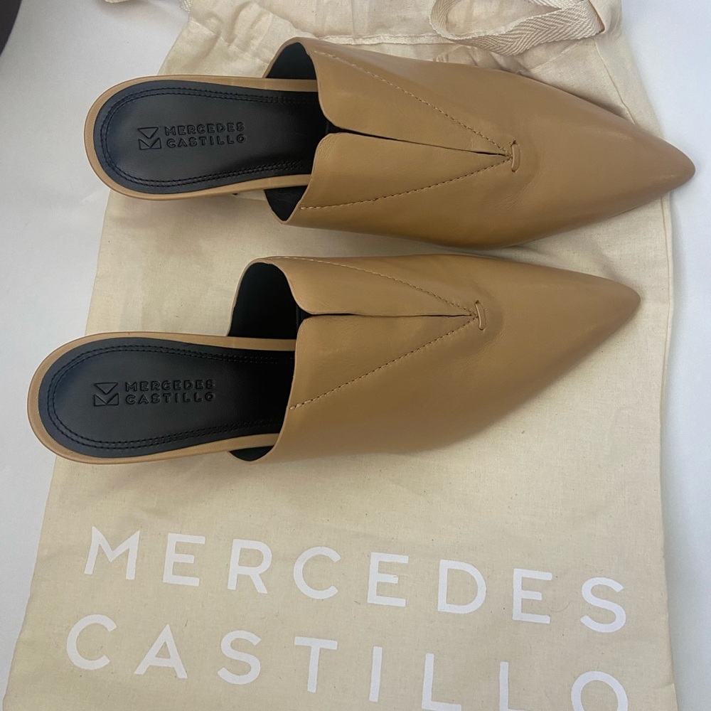 NWOT Mercedes Castillo Leather Priscilla Mid Heel Mules - Sz 10.5 / 40.5